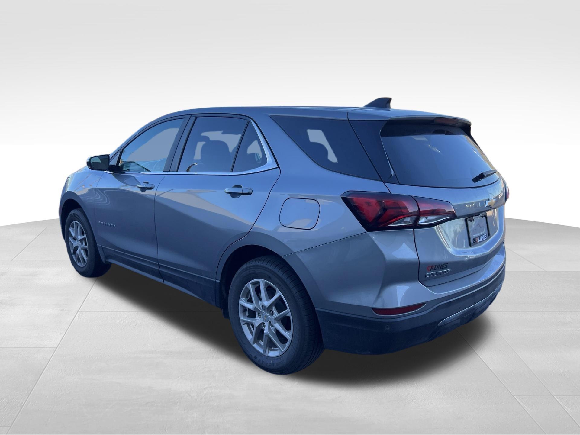 Used 2024 Gray Chevrolet LT image 7