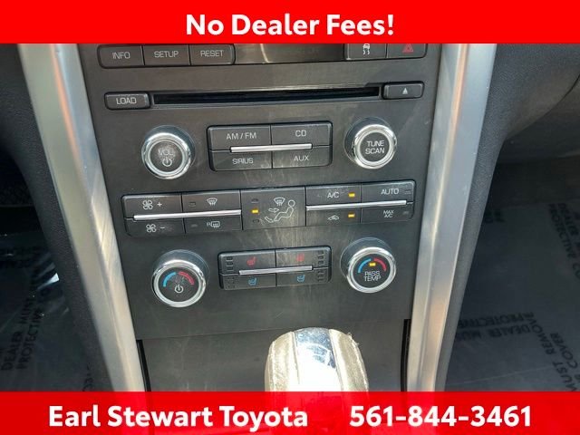 Used 2010  Lincoln Base image 37