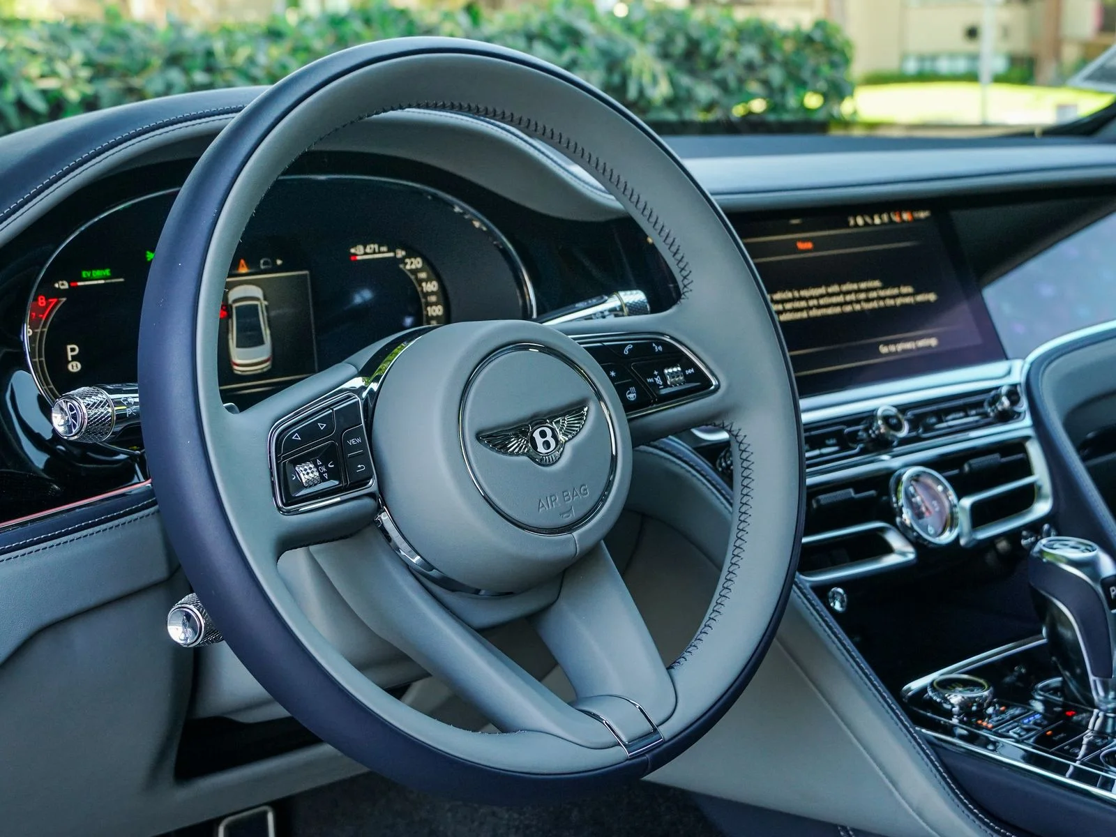 2025 Bentley Flying Spur Speed - Photo 17