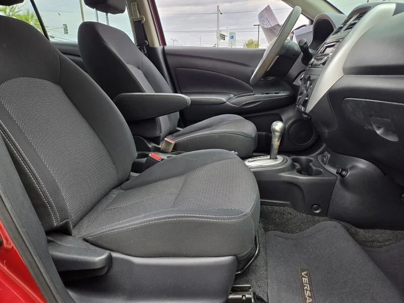 Used 2017 Red Nissan S image 12