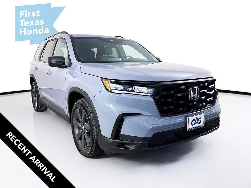 2025 Honda Pilot Sport 2WD's photo
