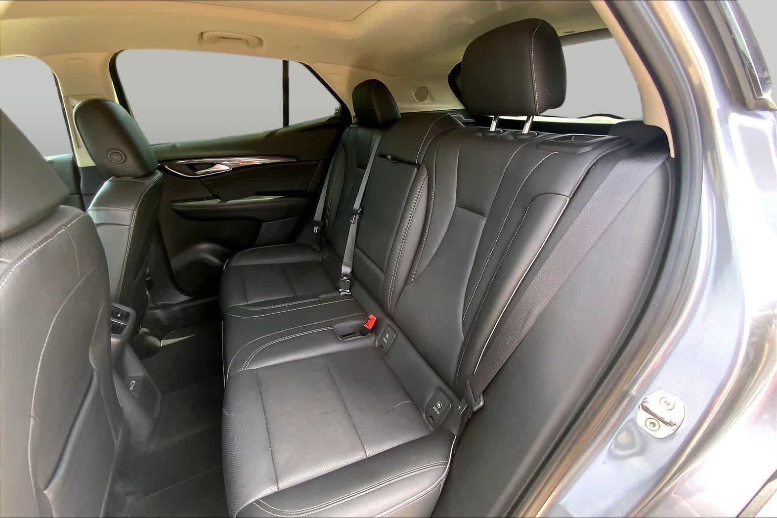 2022 Buick Envision Essence - Photo 20