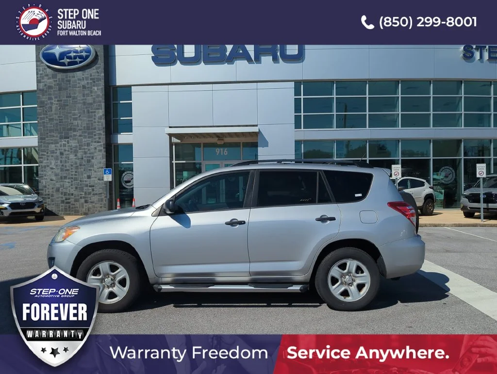 Used 2012 Silver Toyota Base image 4
