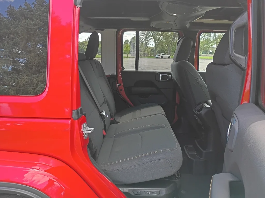 Used 2025 Firecracker Red Clearcoat Jeep Sahara image 14