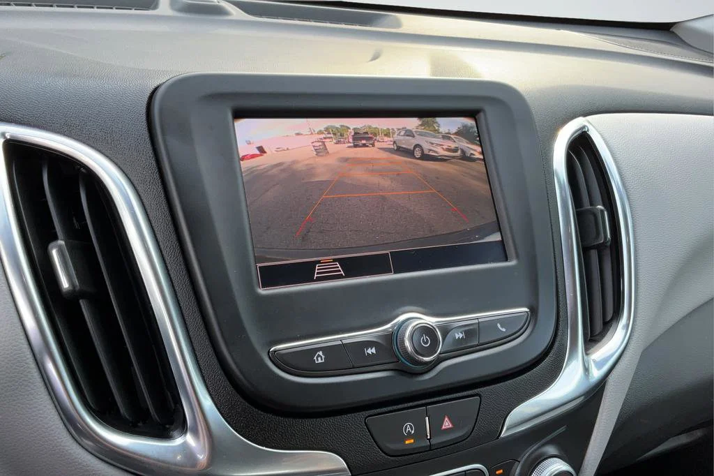 2024 Chevrolet Equinox LS - Photo 17