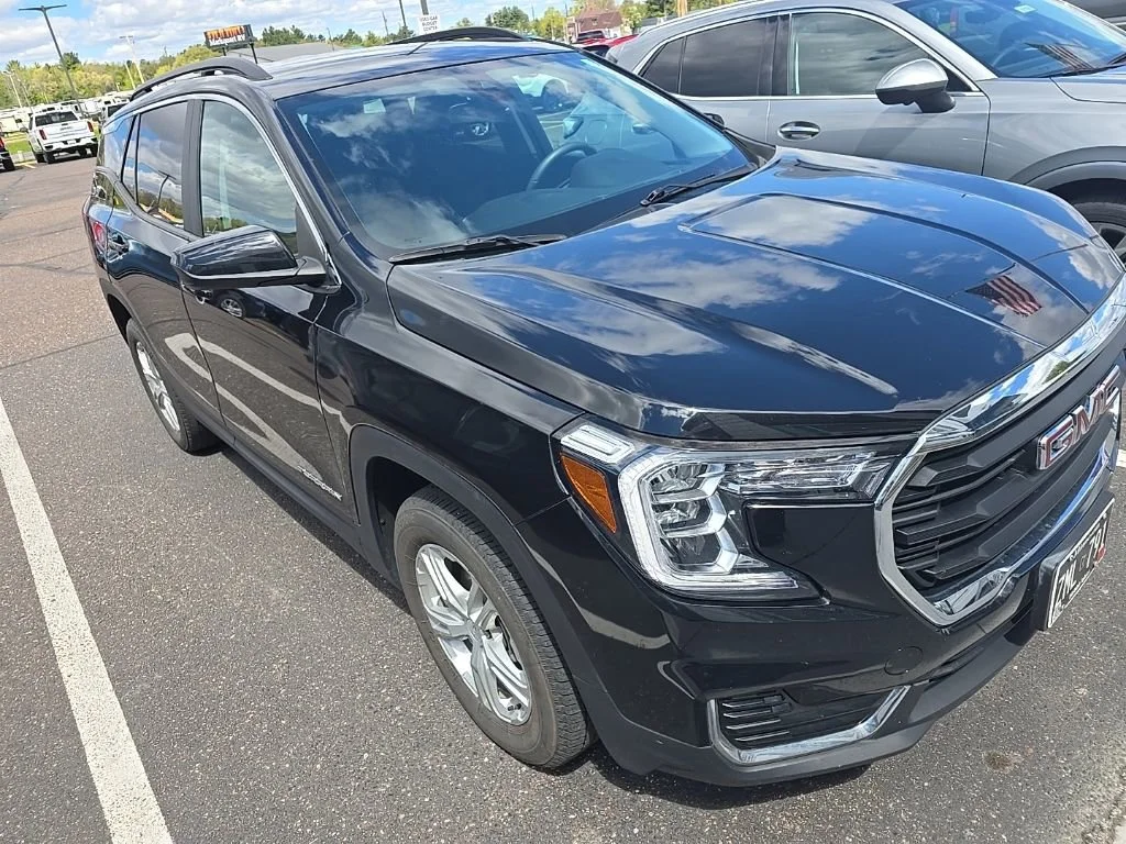 2023 GMC Terrain SLE AWD's photo