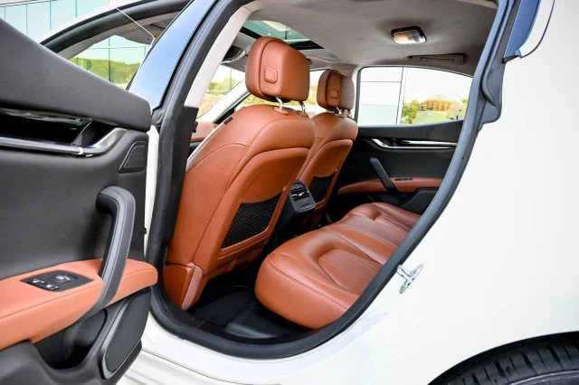 Used 2022 BLUE Maserati Modena Q4 ~~ image 23
