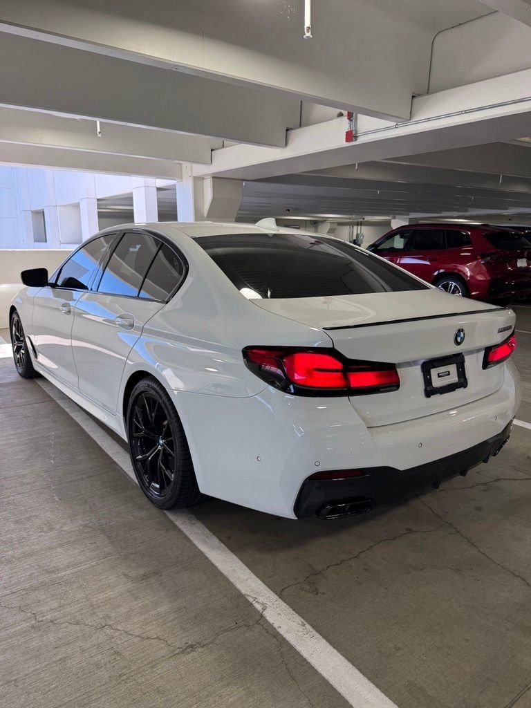 Used 2023 Alpine White BMW M550i xDrive image 5