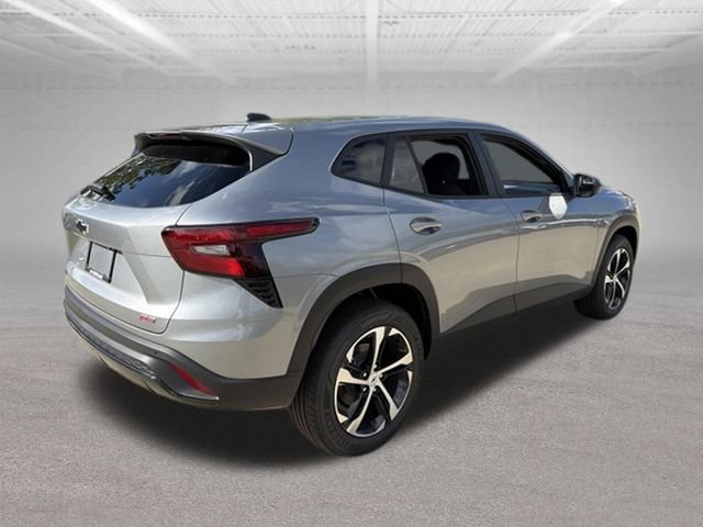 New 2026 Sterling Gray Metallic Chevrolet 1RS image 28