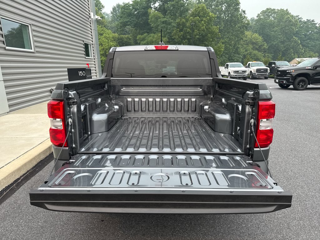 New 2026 Carbonized Gray Metallic Ford XLT image 7