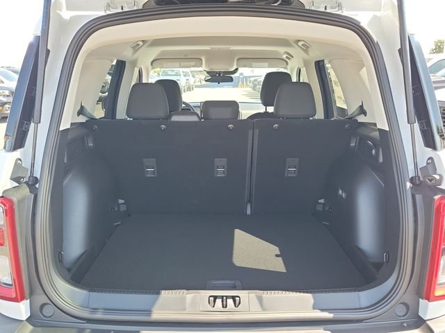 New 2026 Oxford White Ford Big Bend® image 17