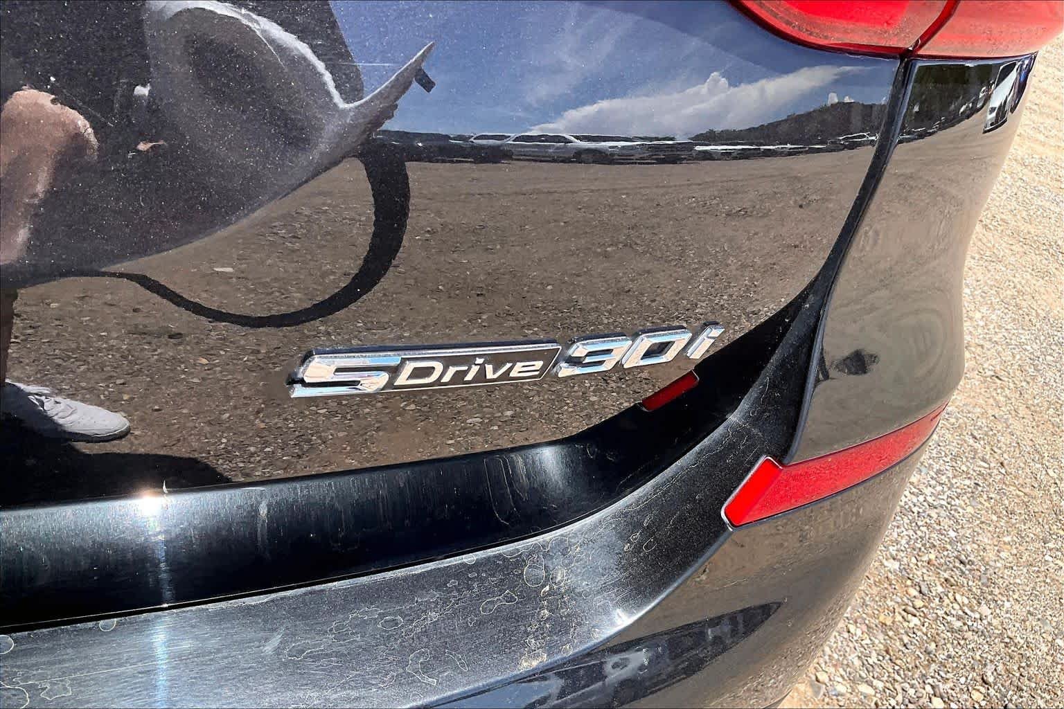 Certified Used 2019 Black Sapphire Metallic BMW sDrive30i image 8