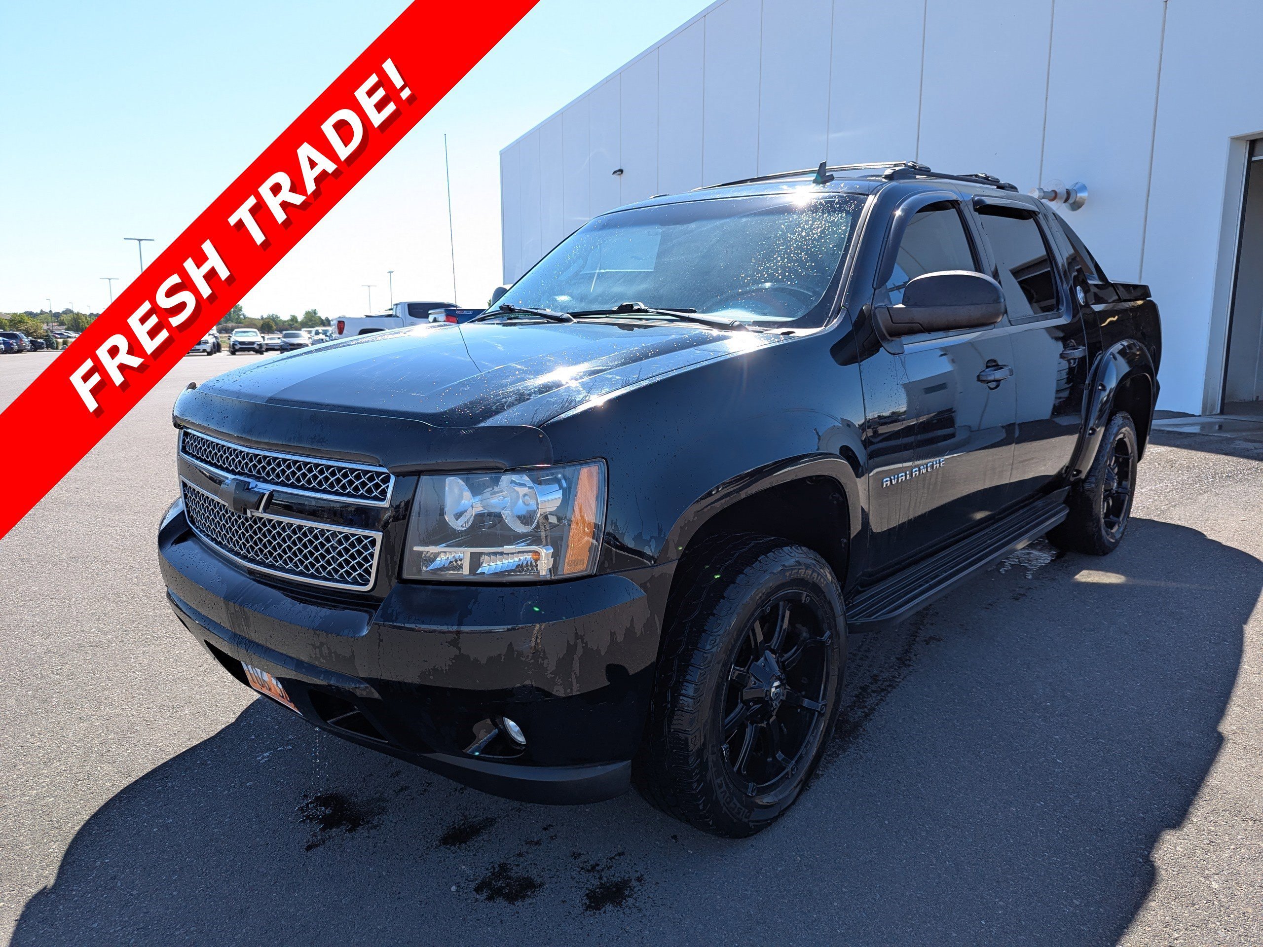 2013 Chevrolet Avalanche 4WD Avalanche LT's photo