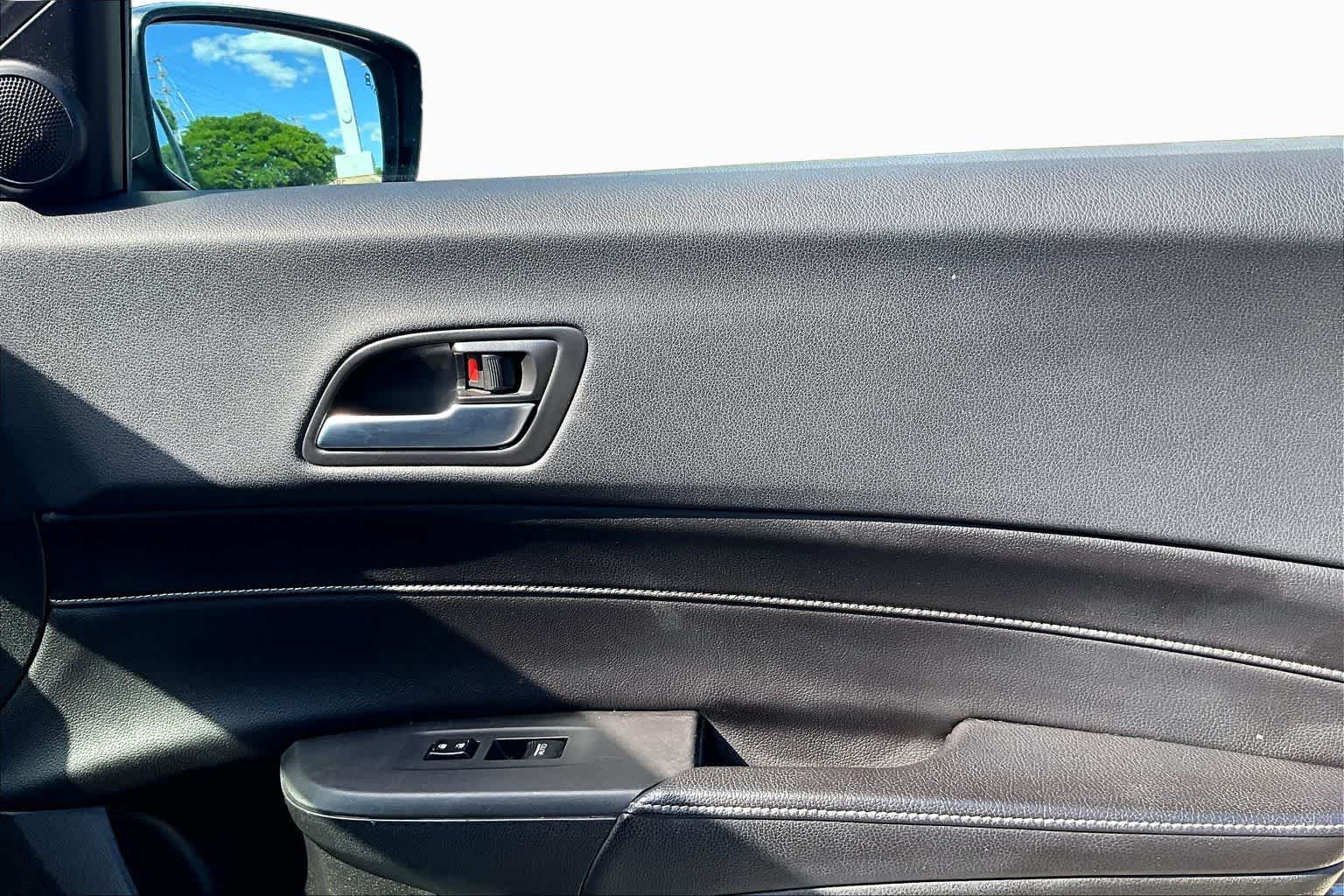 Used 2019 Modern Steel Metallic Acura w/Premium Pkg image 23