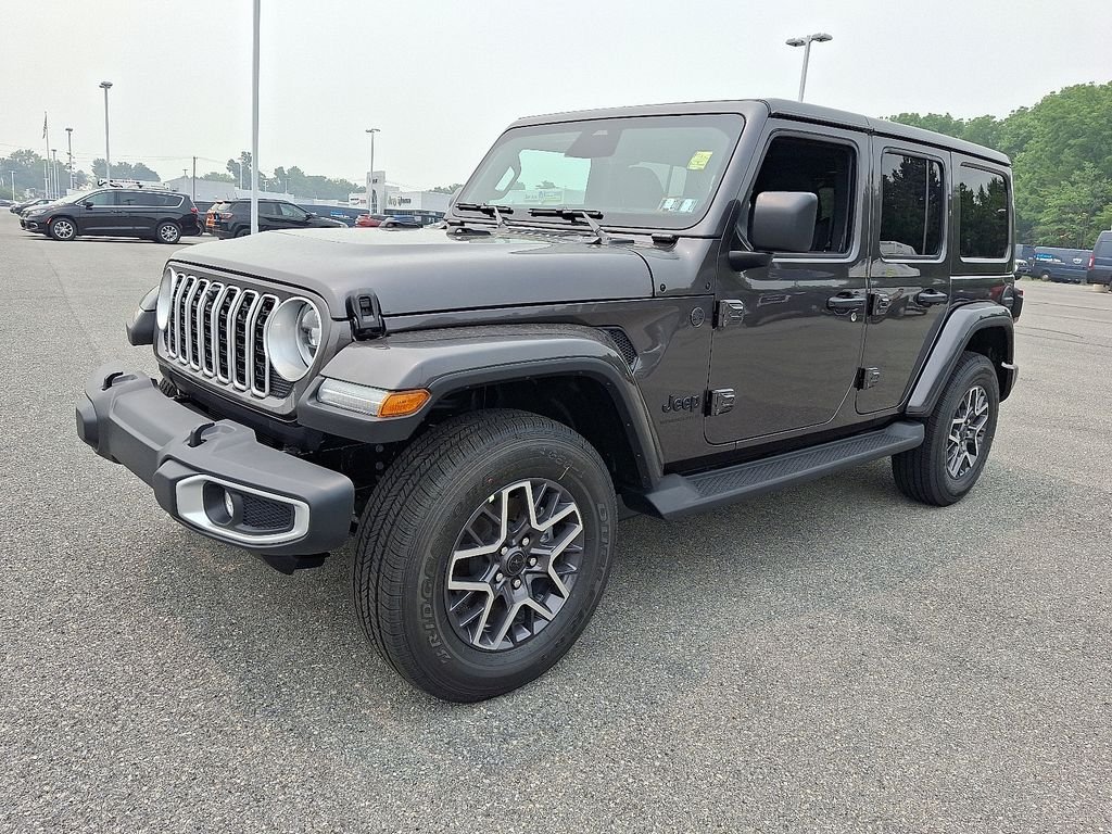 New 2026 Granite Crystal Metallic Clear-Coat Exterior Paint Jeep Sahara image 2