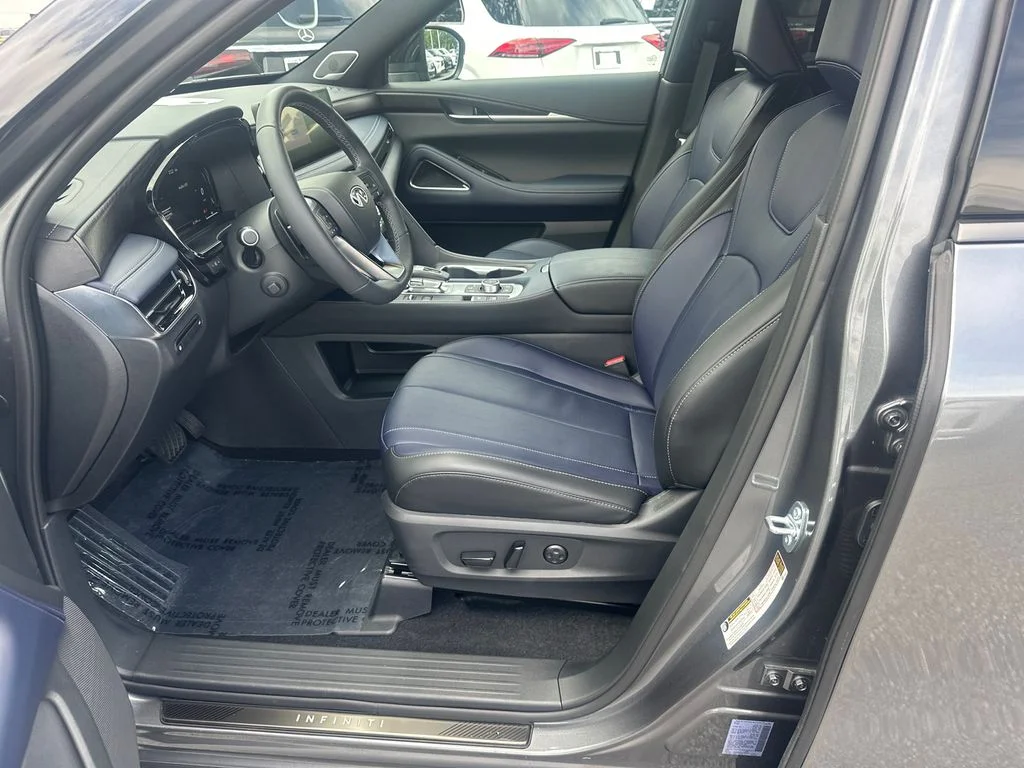 Certified Used 2026 Gray INFINITI SPORT image 9