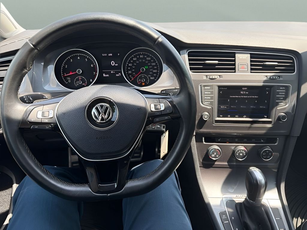 Used 2017 White Volkswagen TSI S image 11