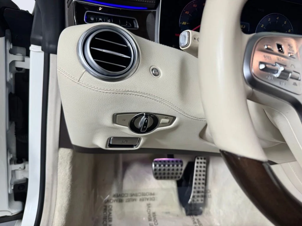 Used 2019 designo Diamond White Metallic Mercedes-Benz S 560 image 19