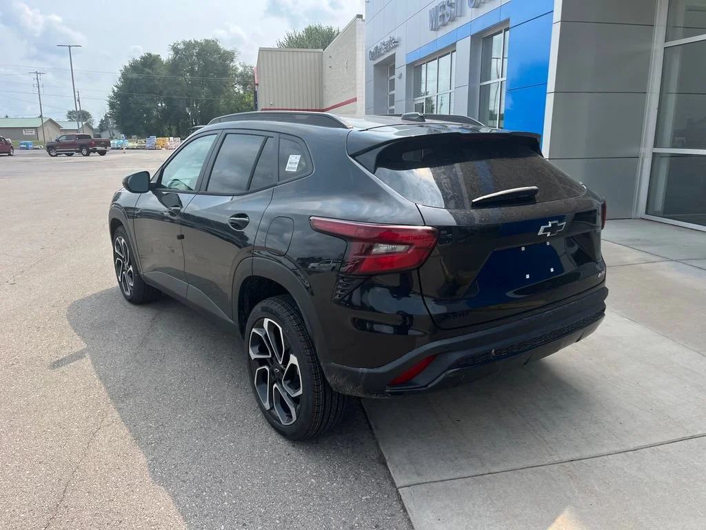 2026 Chevrolet Trax RS - Photo 7