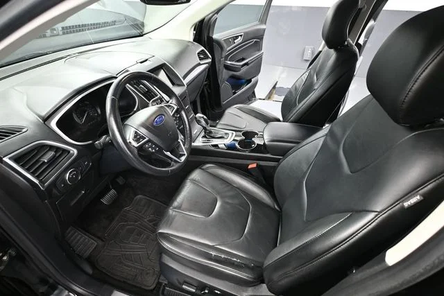 Used 2016 Black Ford Titanium image 16