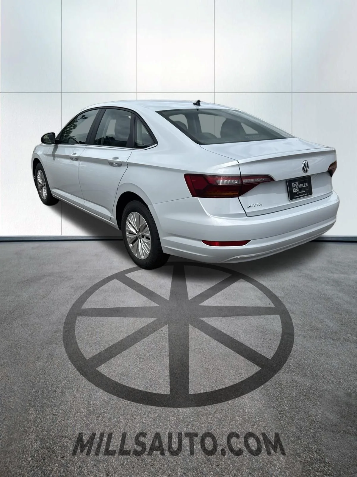Used 2019 Silver Volkswagen  image 6