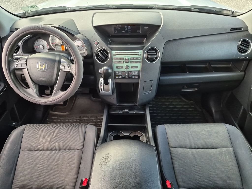 Used 2010 Silver Honda EX image 25