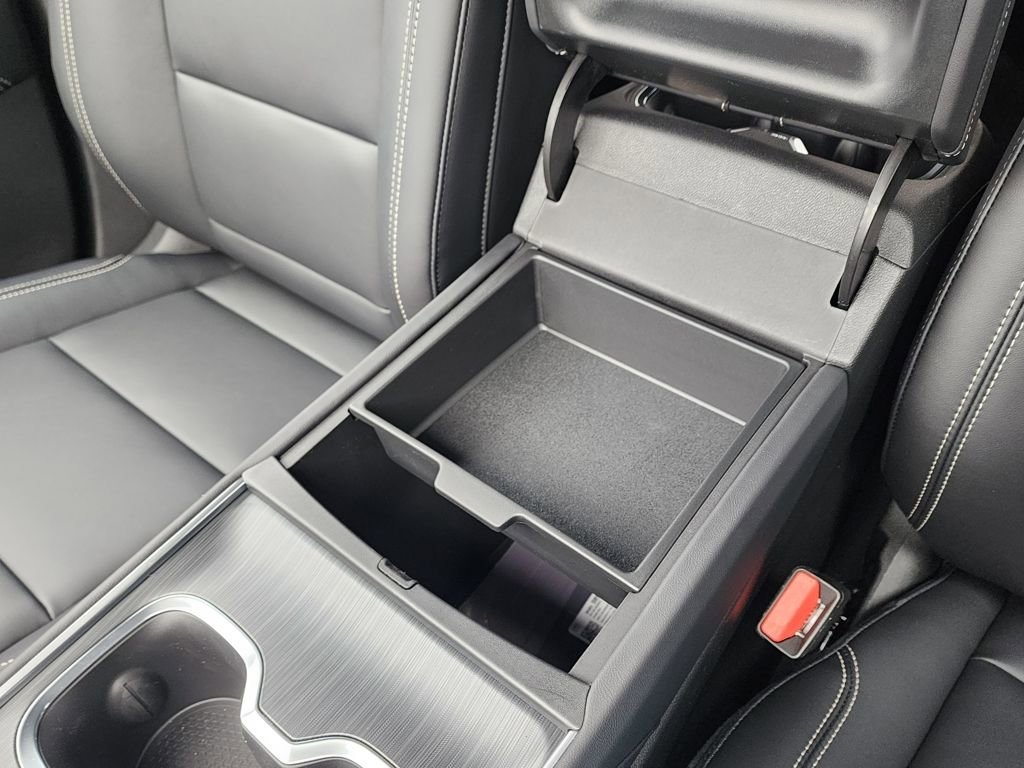 2026 GMC Acadia Elevation - Photo 33
