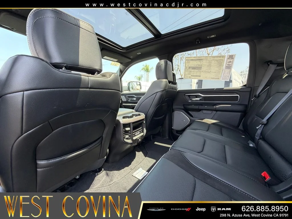 New 2026 Diamond Black Crystal Pearl-Coat Exterior Paint RAM Laramie image 29