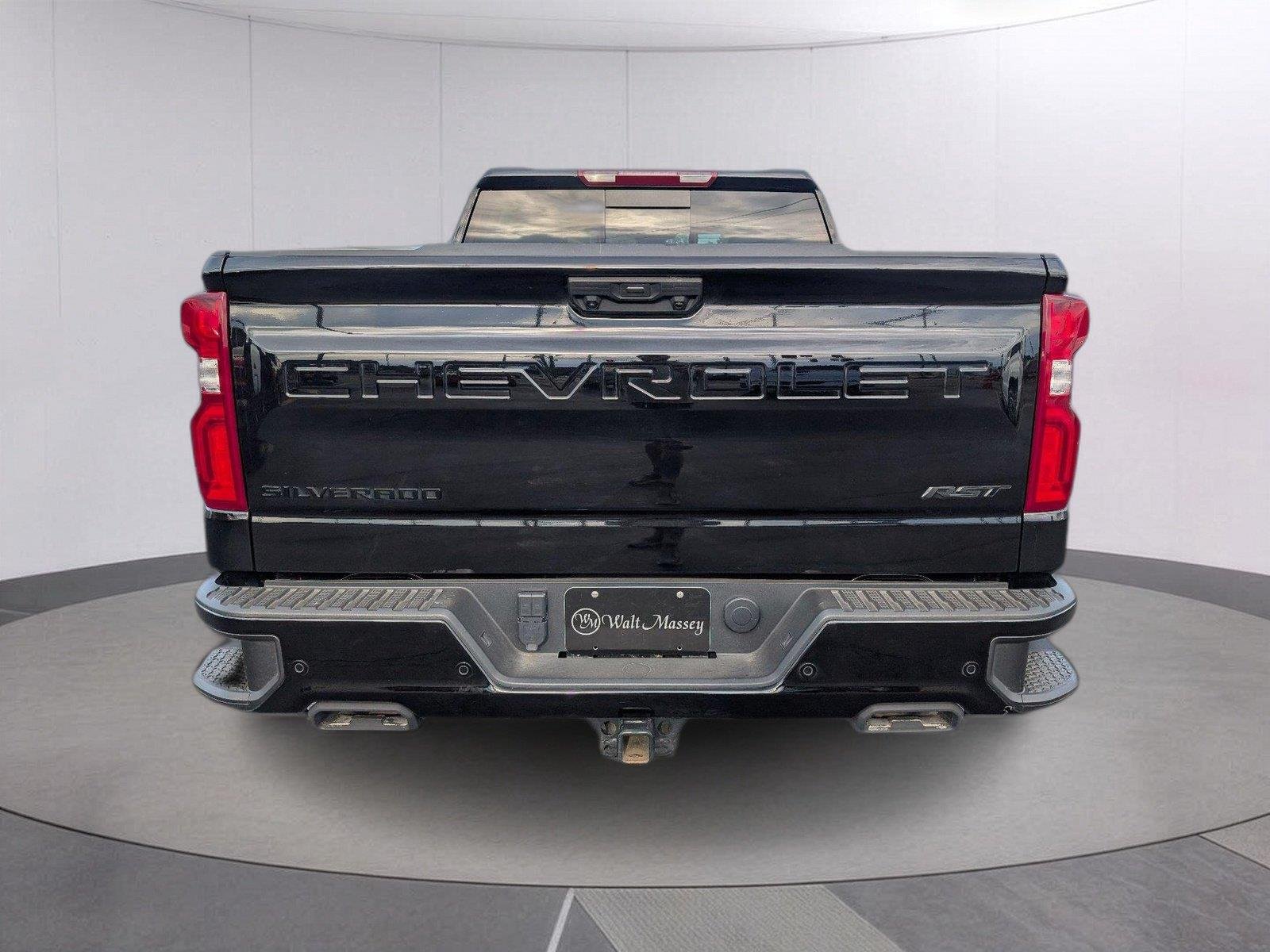 Used 2025 Black Chevrolet RST image 6
