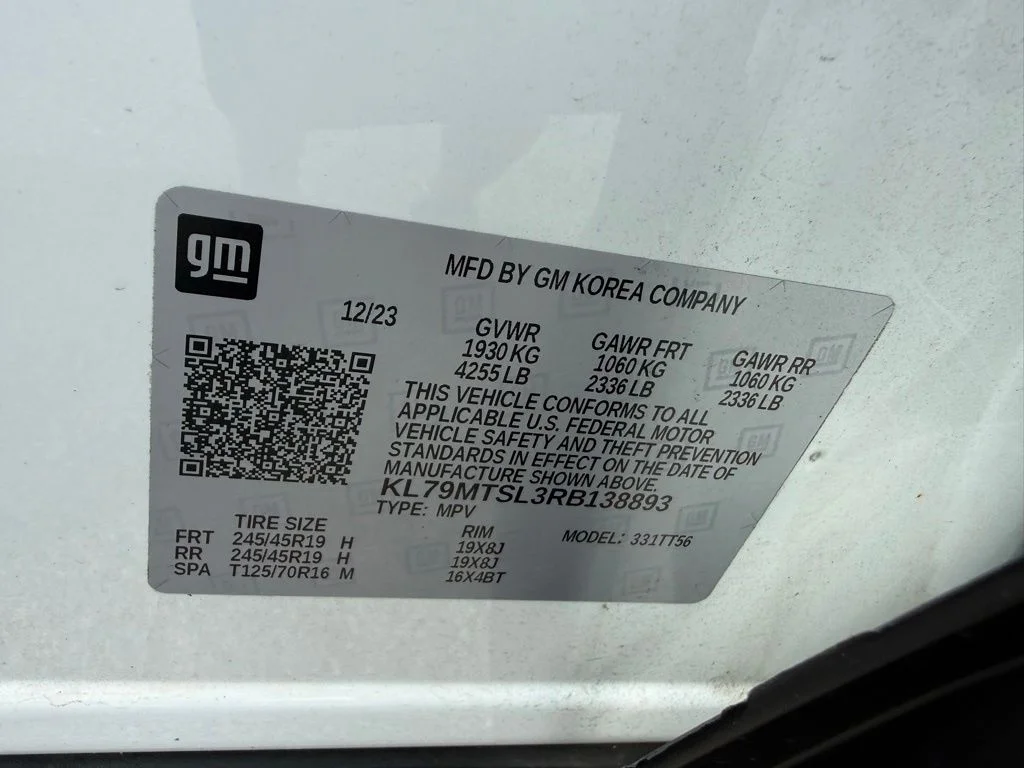 Used 2024 White Chevrolet RS image 19