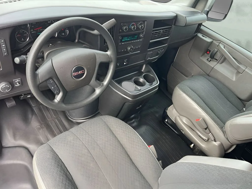 Used 2023 Summit White GMC Work Van image 18