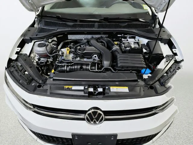 Used 2025 White Volkswagen 1.5T S image 23