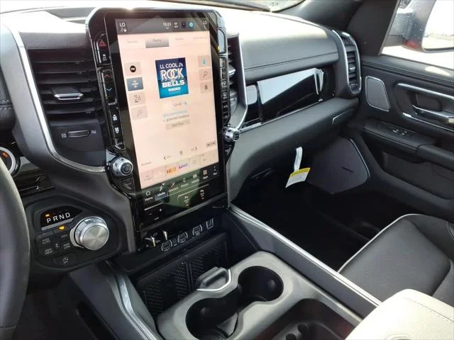 2026 RAM 1500 Laramie - Photo 8