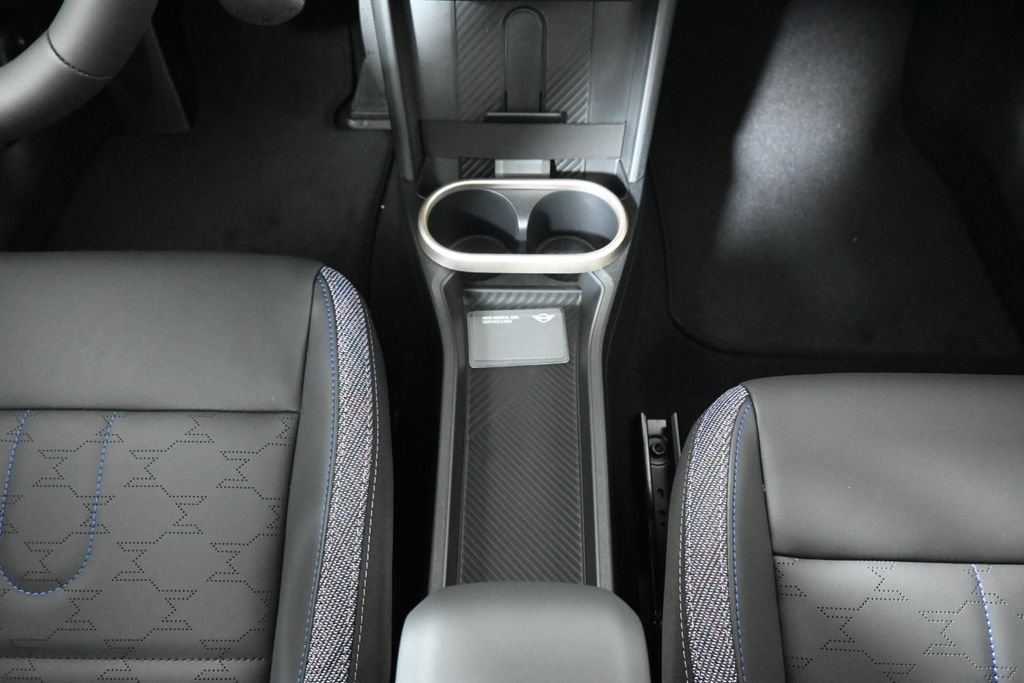 2026 MINI Hardtop 4 Door S - Photo 18