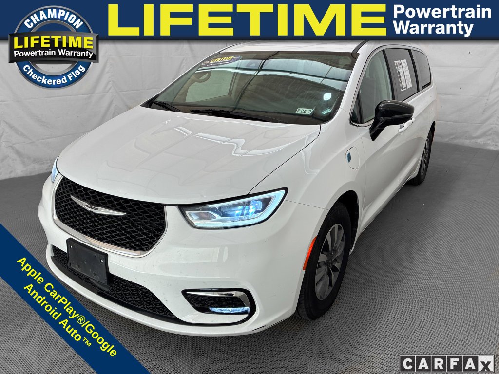2024 Chrysler Pacifica PHEV Select