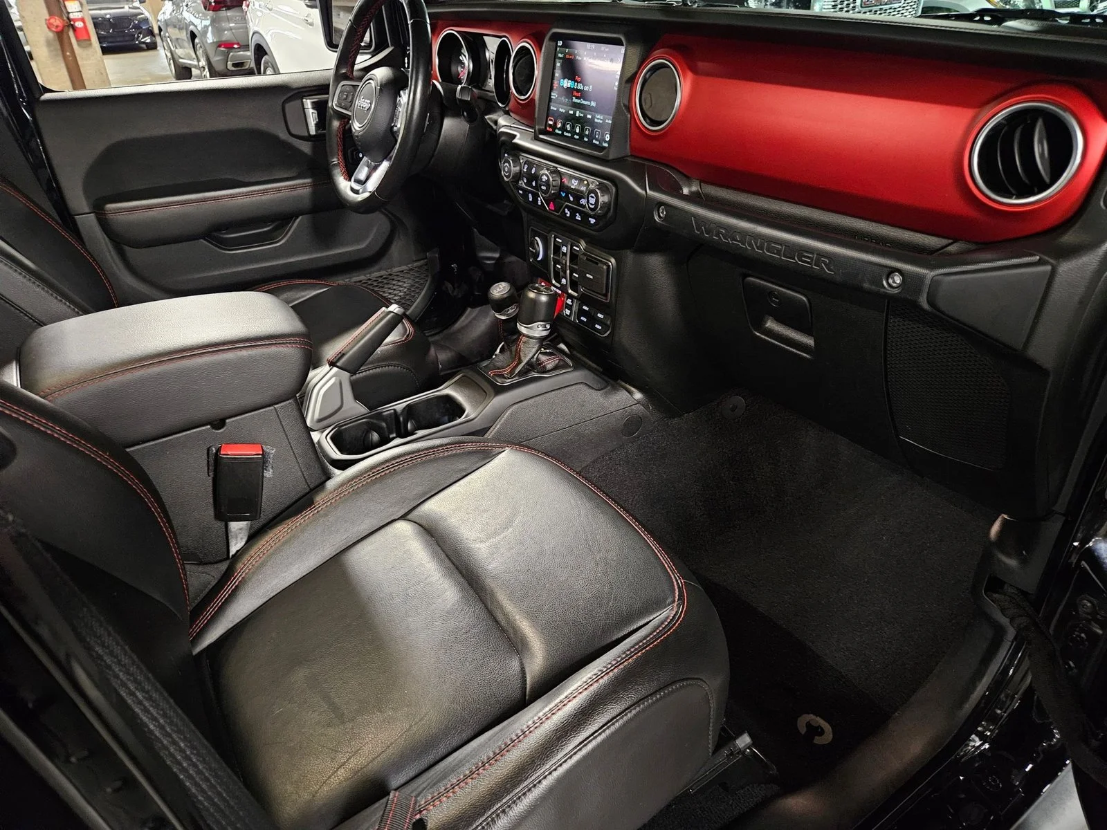 Used 2021 Black Clearcoat Jeep Unlimited Rubicon image 19