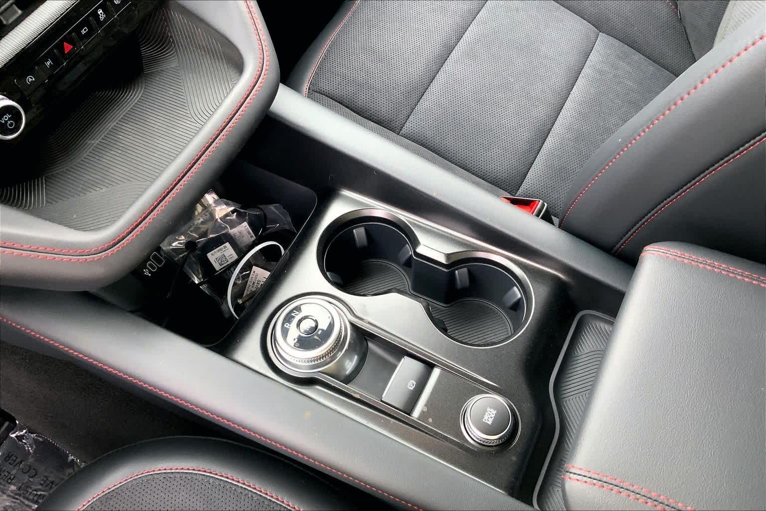 New 2026 Agate Black Metallic Ford ST image 5