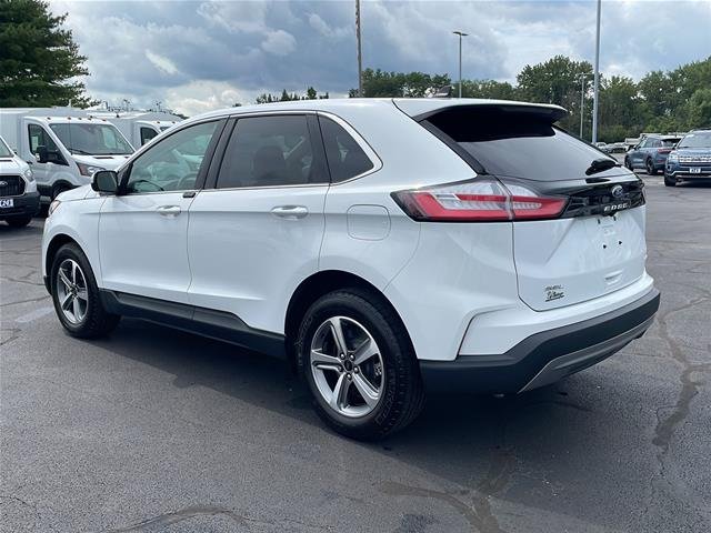 Used 2024 Oxford White Ford SEL image 35