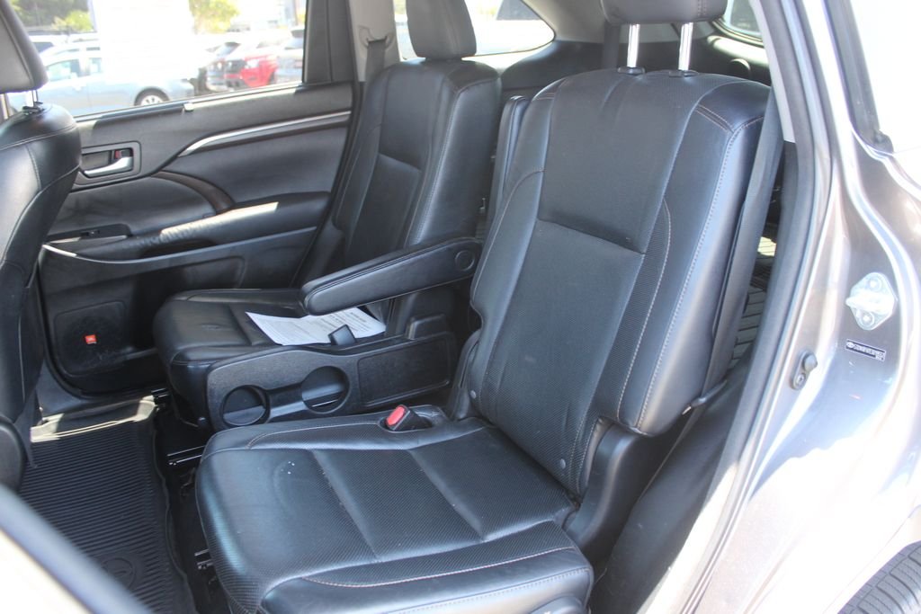 Used 2014 Gray Toyota Limited image 16