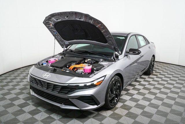 New 2026 Fluid Metal Hyundai SEL Sport image 76