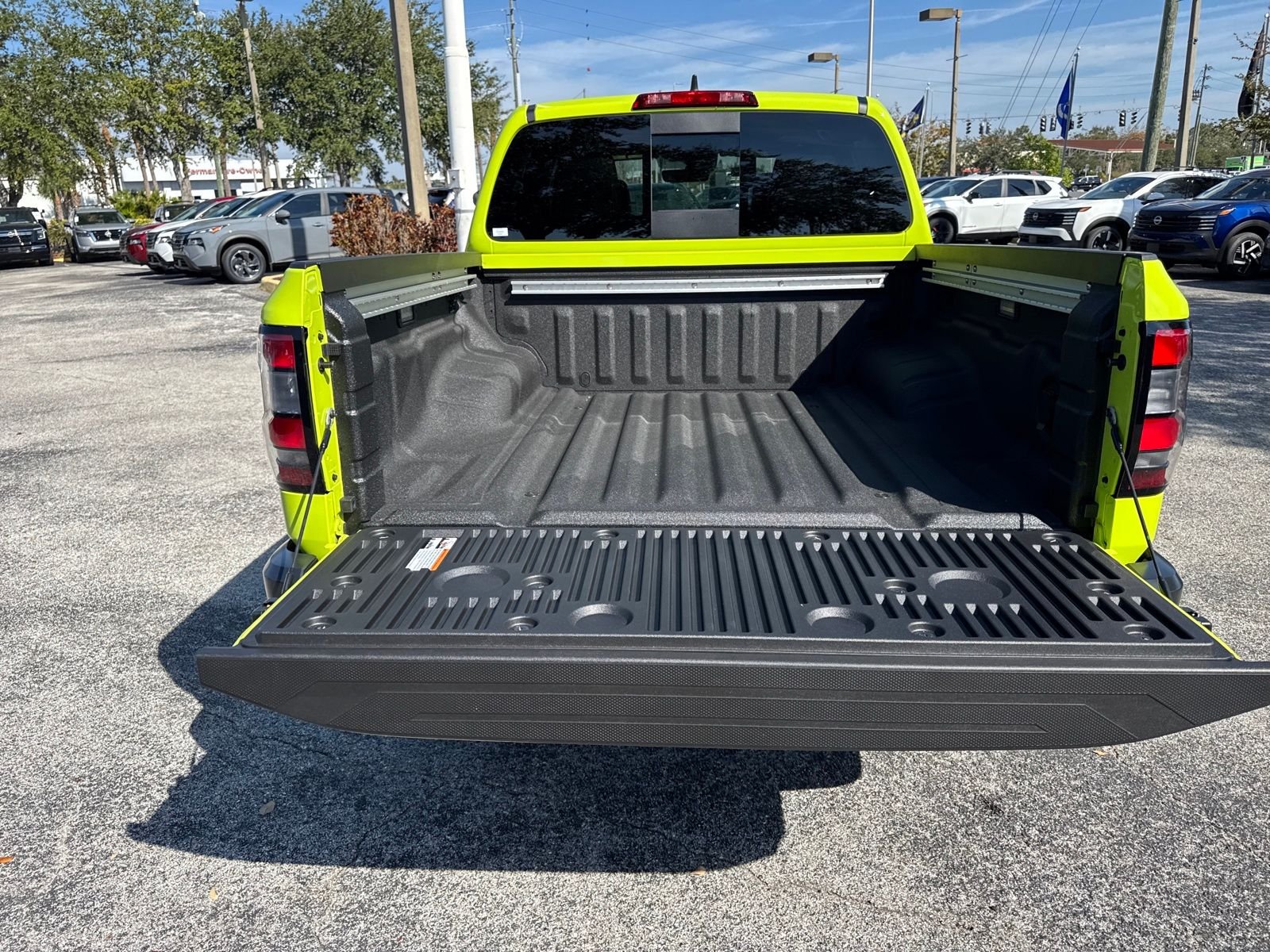 New 2026 Nissan Frontier PRO-4X 4D Crew Cab