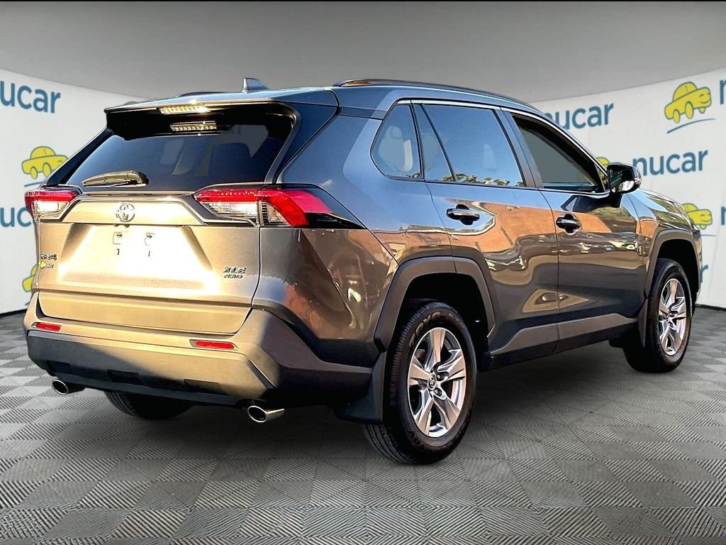 Used 2022 Gray Toyota XLE image 6