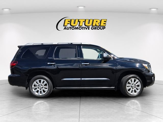 Used 2022 Black Toyota Platinum image 3