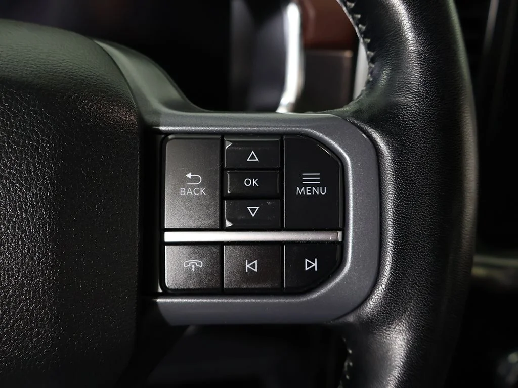 Used 2023 Avalanche Gray Ford Lariat image 50