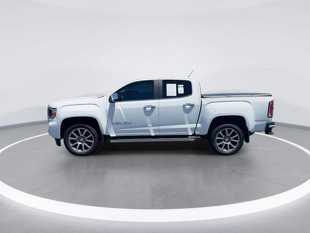 Certified Used 2022 White GMC Denali image 5