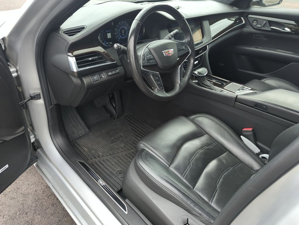 Used 2017 Silver Cadillac 3.0L Twin Turbo Platinum image 8