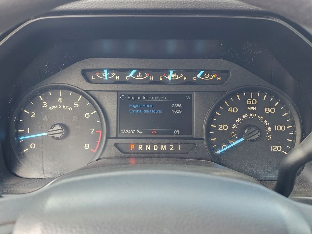 Used 2020 White Ford XL image 23