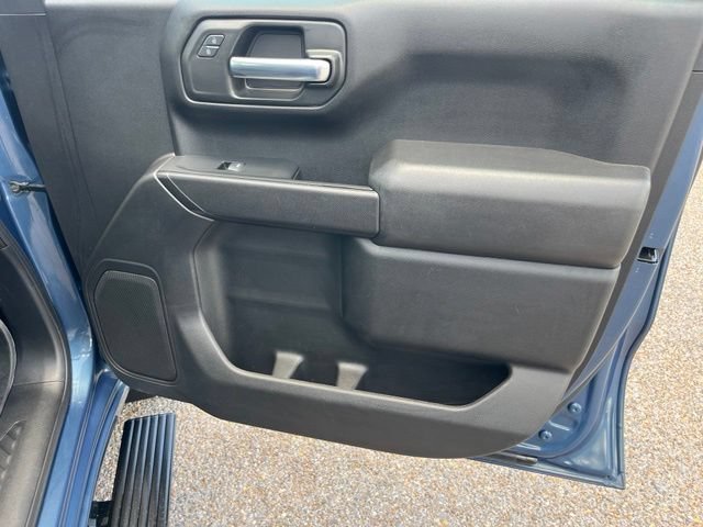 Used 2024 Lakeshore Blue Metallic Chevrolet Custom image 27