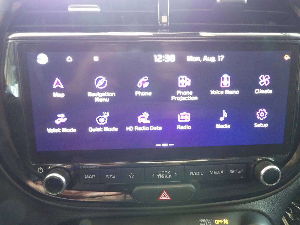 Used 2023 Snow White Pearl Kia GT-Line image 34