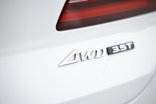 Used 2024 Alta White Genesis 3.5T Prestige image 8